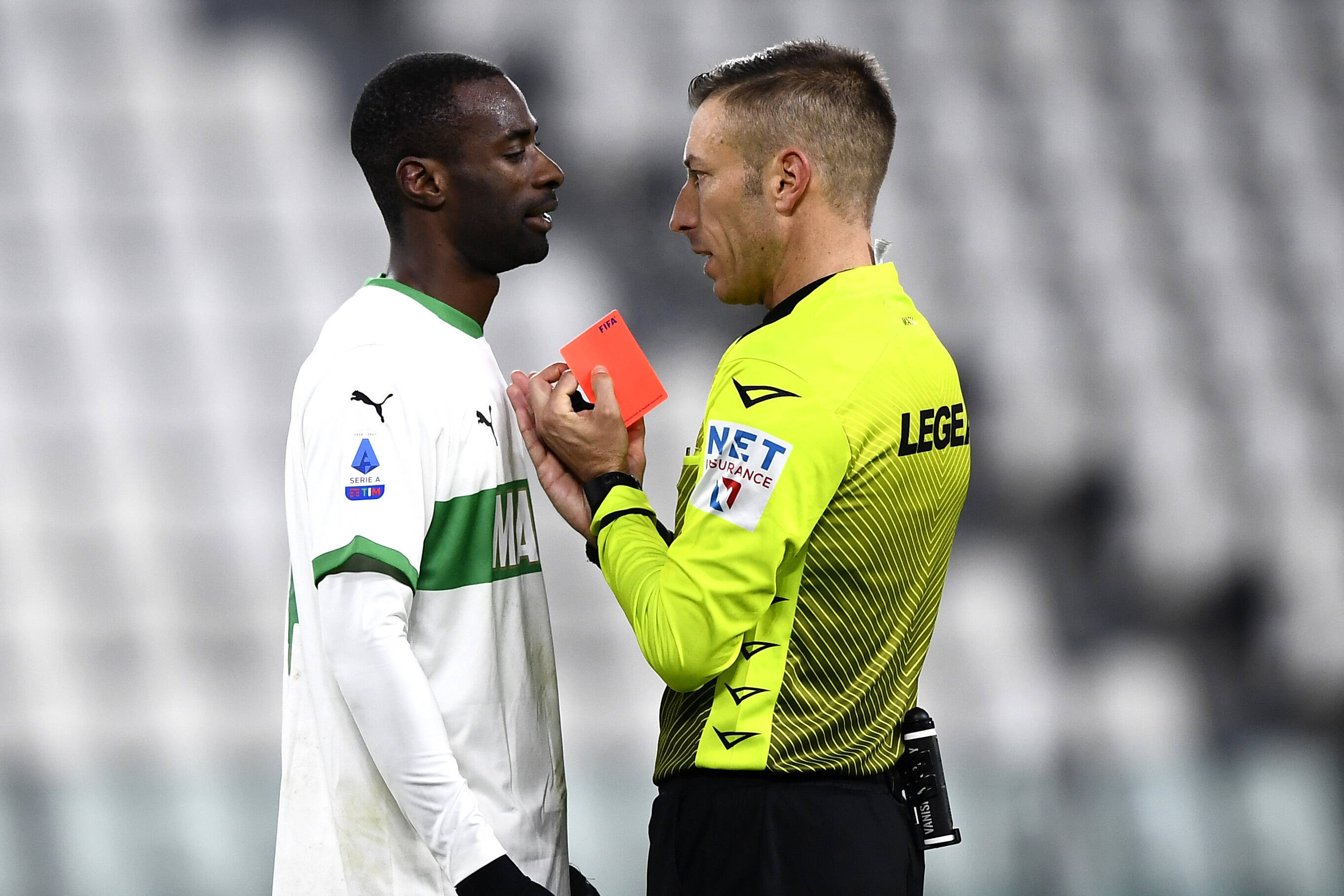 卡利亚里连续两场败走，危险待解(外世界危险衰退动漫2)