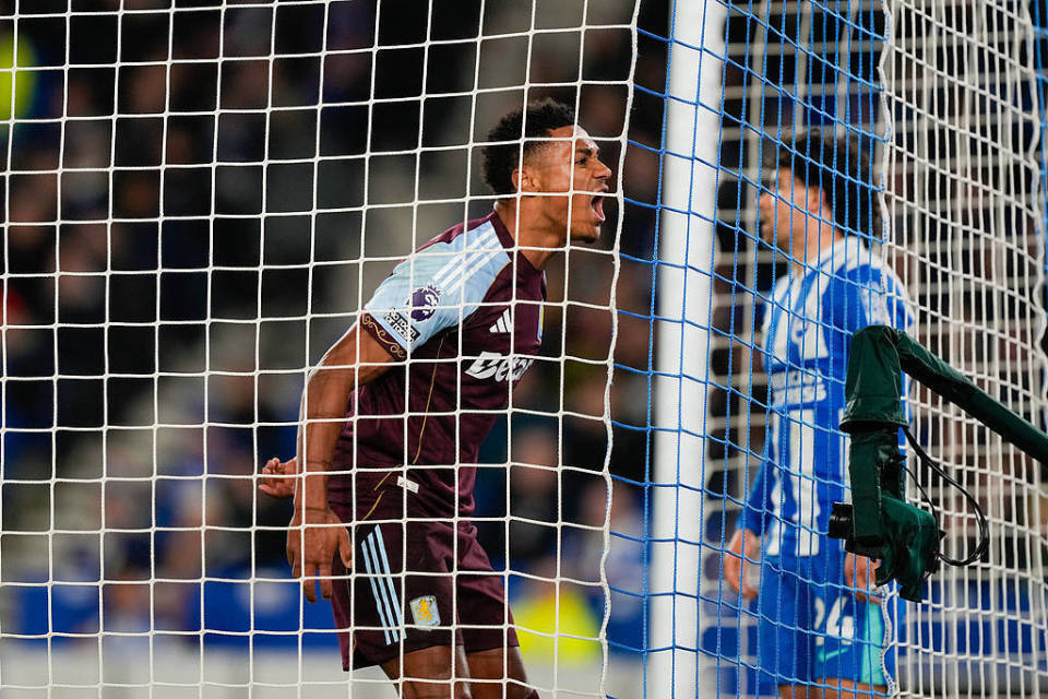 埃梅里全队赏罚有度，球员备受尊重的简单介绍